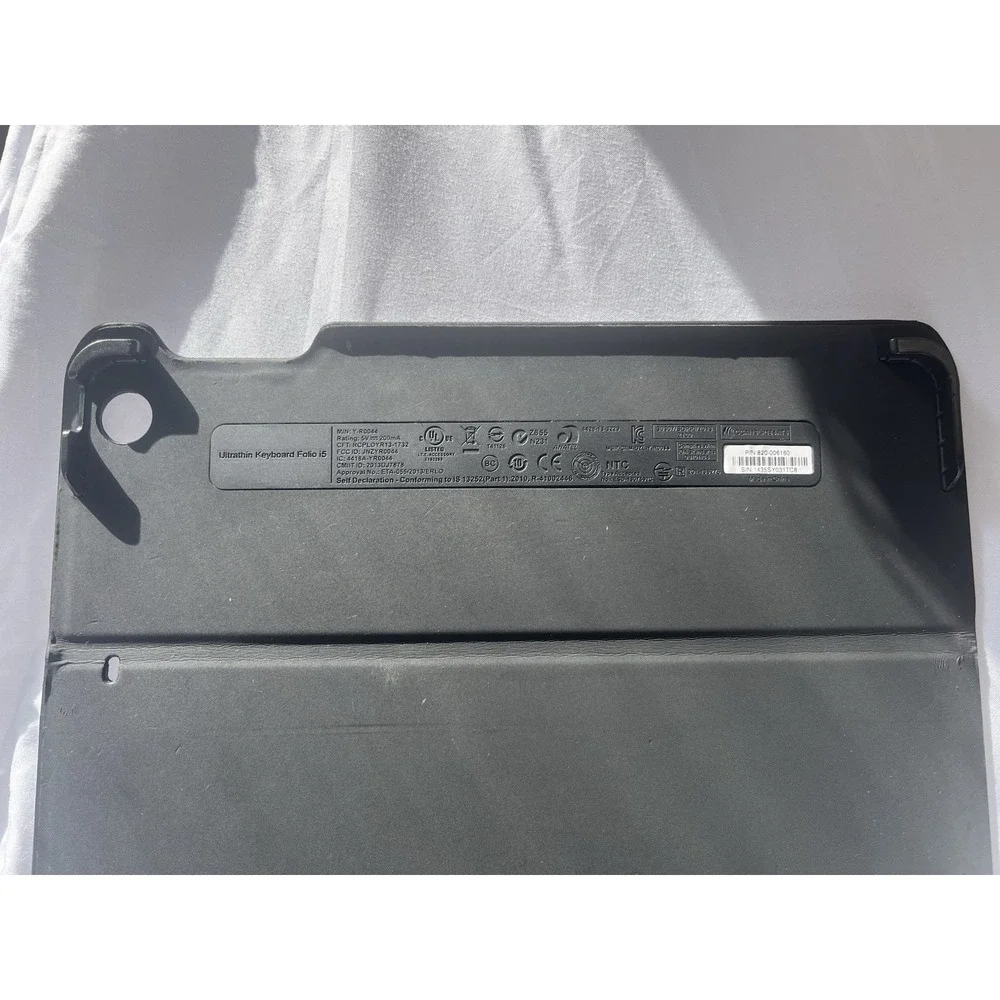 Logitech ultrathin keyboard